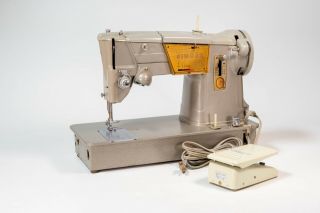 Vintage Singer 328k Heavy Duty Sewing Machine Style - O - Matic W/ Foot Pedal Mcm