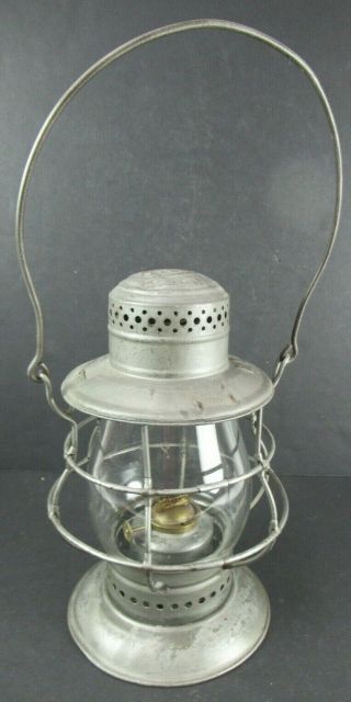 Vintage Dietz No.  6 B&a Rr Railroad Lantern W/embossed B&a Globe