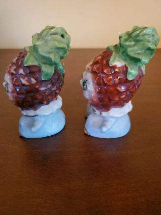 Vintage Anthropomorphic BABY PINEAPPLE HEADS Salt And Pepper Shakers JAPAN 2