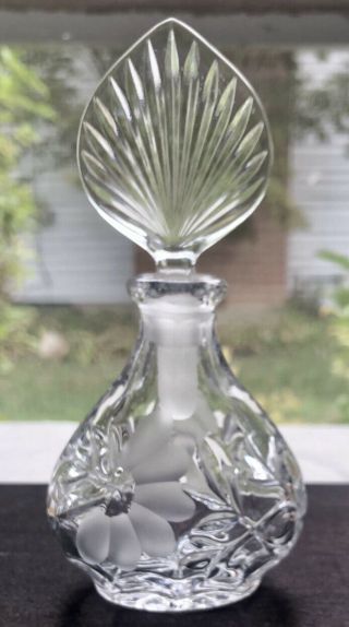 Estate Find /vintage Perfume Bottle With Etched Flowers & Dabber/beautiful