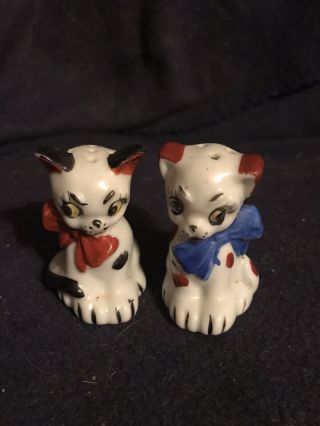 Vintage Kitty Cats With Bows Salt And Pepper Shakers