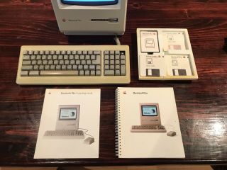 Vintage Apple Macintosh Plus (1986) Boots w/ Keyboard and 2