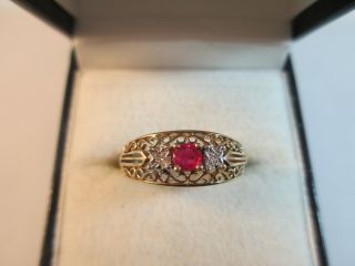Gorgeous Vintage 9ct Gold Ruby & Diamond Filigree Ring Uk Size N1/2 2.  4g