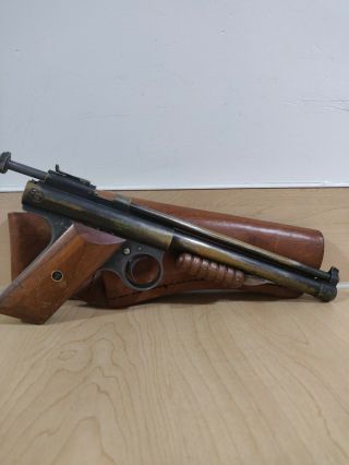 Vintage.  22 Cal Benjamin Franklin Model 132 Air Pellet Pistol W/ Holster
