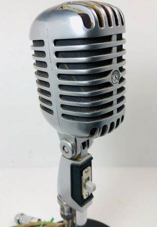 SHURE Chrome Vintage 1940s - 1950s Microphone with Desk Stand & 3 - Pin Plug 3