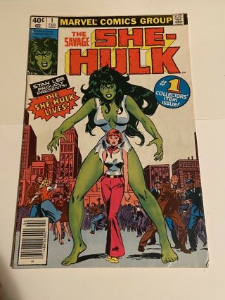 The Savage She - Hulk 1 (marvel Comics)