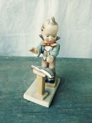 (9) Goebel Hummel Figurine 