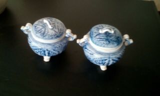 1 SET Vintage CHINESE OLD BLUE & WHITE PORCELAIN JARS with Lid. 2