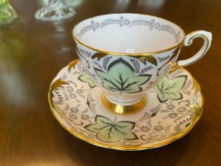 Vintage Tuscan Fine English Bone China Made In England Footed Tea Cup & Saucer