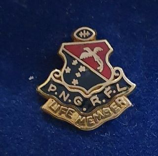 Vintage 9ct Gold P.  N.  G.  Rugby Football League Life Member Badge