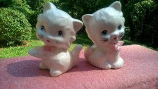 Vintage Ceramic White Playful Kitten Salt And Pepper Shakers