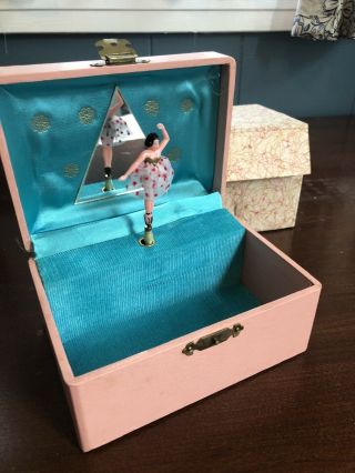 Vintage Childrens Music Pink Jewelry Box Dancing Ballerina