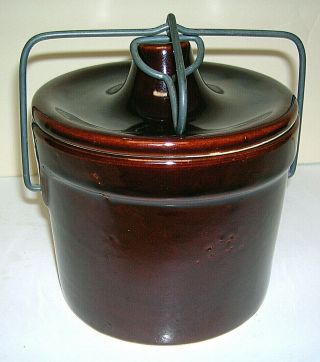 Vintage 5.  25 " Dia.  Brown Glazed Cheese/butter Stoneware Crock With Wire Bail Lid