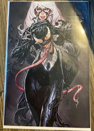 Black Cat 2 Mark Brooks Venom - Ized Virgin Variant Cover Marvel