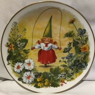 Gnome Collectible Plate Summer Fun Rien Poortvliet Fun And Games Fairmont