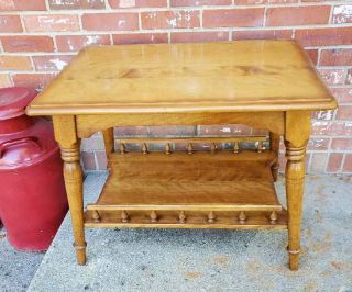 Vintage Cushman Colonial Creation Solid Maple End Table 31x21