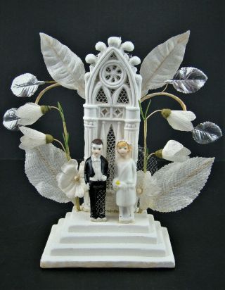 1920s Bisque Flapper Bride And Groom Wedding Cake Topper With Gothic Arch