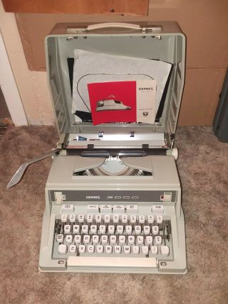 Vintage Hermes 3000 Portable Typewriter With Key