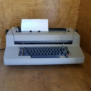 Vintage Ibm Correcting Selectric Ii Electric Typewriter