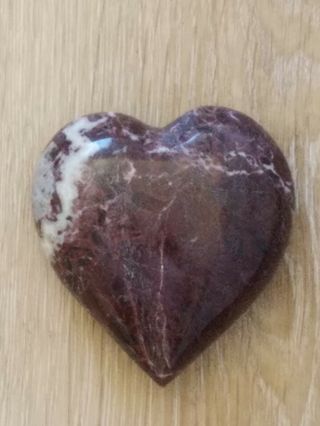 Vintage Red And White Polished Marble Stone Heart Shaped Paperweight