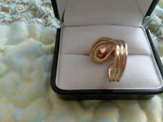 Vintage 14kyg twin 8.  5 mm pearl ring,  size 6.  25 3