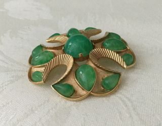 Vintage CROWN TRIFARI Signed Green Faux Jade Glass Maltese Cross Gold Brooch 2
