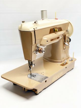 Vintage Singer 403a Sewing Machine In - Serviced
