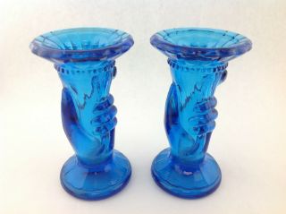Vintage Blue Art Deco Glass Hand Holding A Vase Horn Cornucopia 4 " Tall