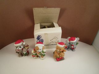 Vintage Homco Set Of 4 Christmas Bear Raccoon Dog Mouse Figurines