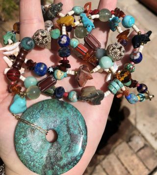 Vintage Native American Turquoise Stone Animal Fetish Art Glass Bead Necklace