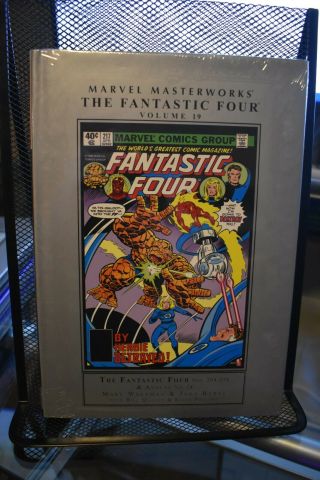 Marvel Masterworks Fantastic Four Volume 19 Hardcover Rare Oop Ff