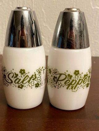 Vintage Gemco Crazy Daisy Spring Blossom Salt And Pepper Shakers Corelle Corning