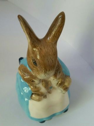 Mrs.  Rabbit and Bunnies - Royal Albert Beatrix Potter Figurine - 1989 2