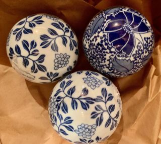 Vintage Set Of 3 Blue & White Porcelain Carpet Balls 3 Inch