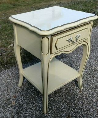 HENRY LINK FOR LEXINGTON HIGH END VINTAGE FRENCH PROVINCIAL NIGHTSTAND / TABLE 2