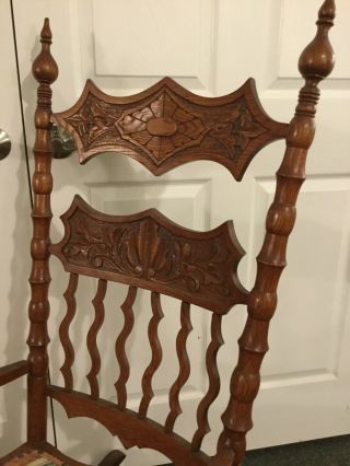 Finest Antique Arts & Crafts Carved Oak Rocking Chair Bat Wing Spool Turned