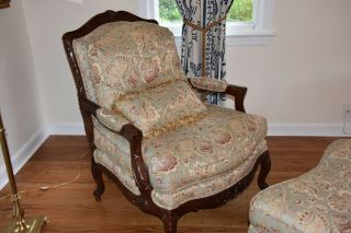 French Provincial Louis Xv Style Shell Carved Bergere Arm Chair And Ottoman
