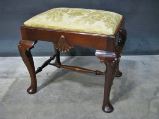 Beautifully Crafted Solid Mahogany Queen Anne Style Ottoman; Hand Carved Details