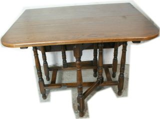 Solid Antique English / British Oak Drop Leaf Dining Kitchen Table Turned Legs