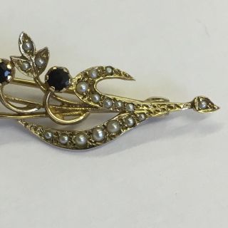 Vintage 9ct Solid Gold Hallmarked Sapphire & Seed Pearl Floral Brooch 4.  5cm 2