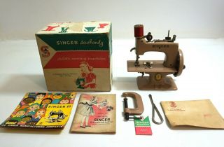 Vintage Singer Sewhandy Toy Hand Crank Beige Sewing Machine Model 20