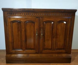 Vintage Ethan Allen Classic Manor Dry Bar Cabinet End Table With Doors,  Shelves
