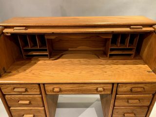 Oak Roll Top Desk with Compartmentalized Interior 2