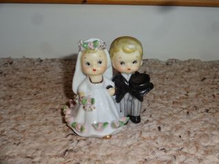 Vintage Geo.  Z.  Lefton Bride And Groom Porcelain Bell Figurine Cake Topper