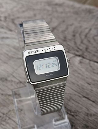 Rare Vintage Seiko B122 - 5040 Lcd Digital Watch 1979