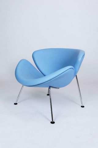 Pierre Paulin for Artifort Baby Blue Leather Orange Slice Chair 2