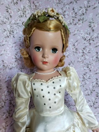 Stunning 17 " Madame Alexander Wendy Bride Doll In Tagged Outfit So Lovely