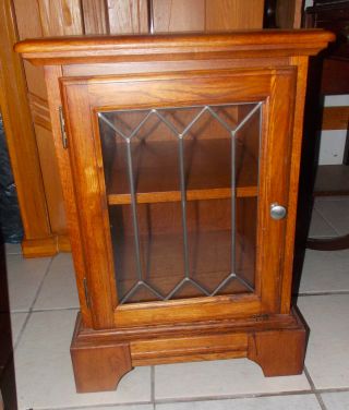 Oak Leaded Glass Door Nightstand / End Table (NS51) 3