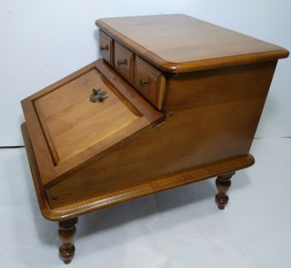 Vintage Solid Maple Wood Dough Box End Table Nightstand w Storage 2