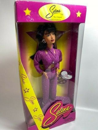 Selena Quintanilla Limited Edition Arm 1996 Doll Astrodome